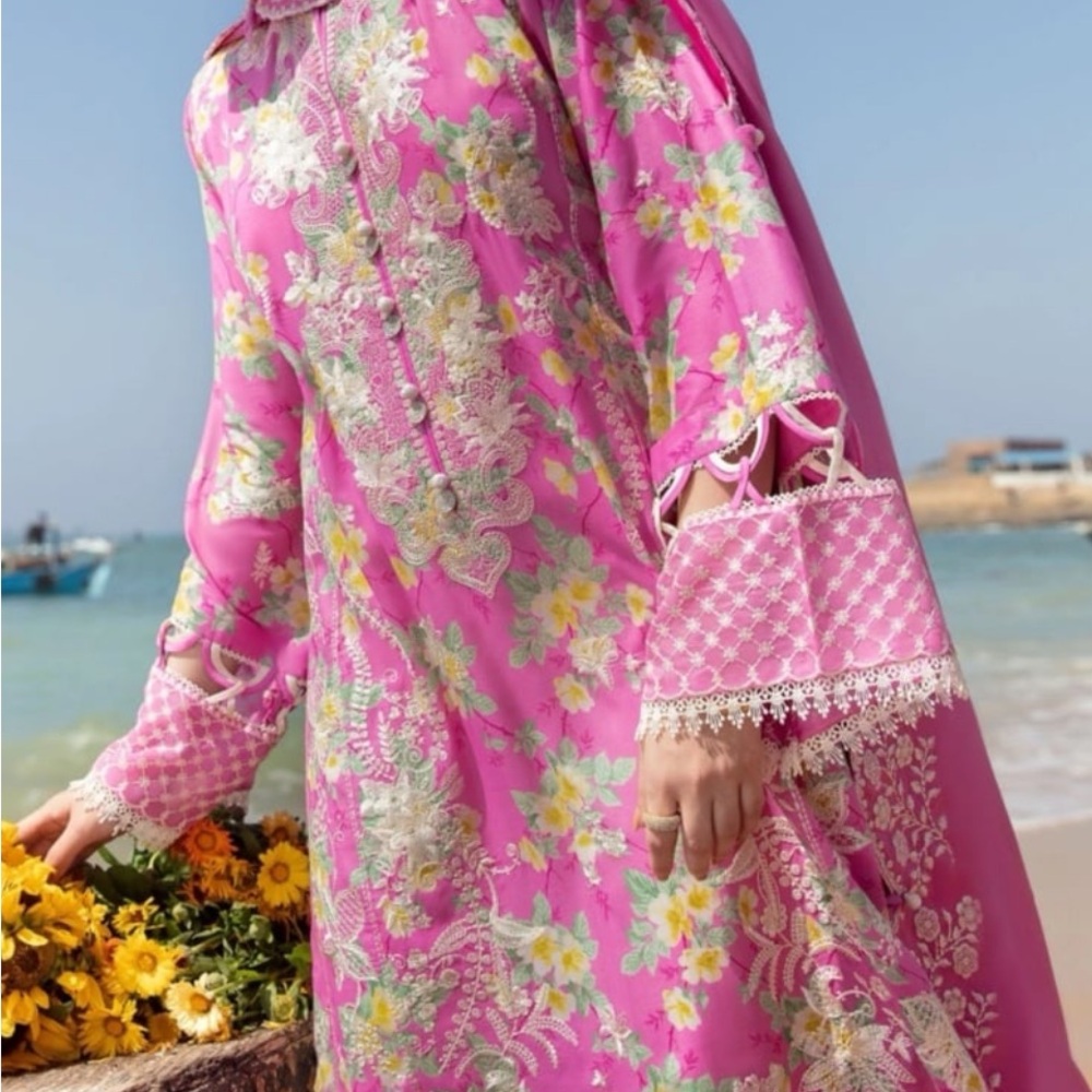 Floral Pink Embroidered Dress lawn set sz small